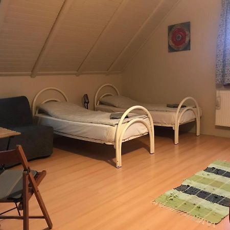 Cosy Rooms On The Lake Near Budapest And The Airport Isaszeg Bagian luar foto